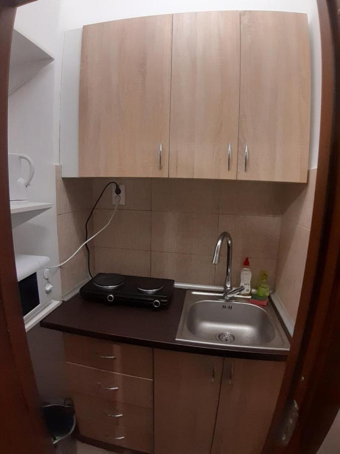 בוקרשט Romantic Calm Apartments Piata Universitate מראה חיצוני תמונה