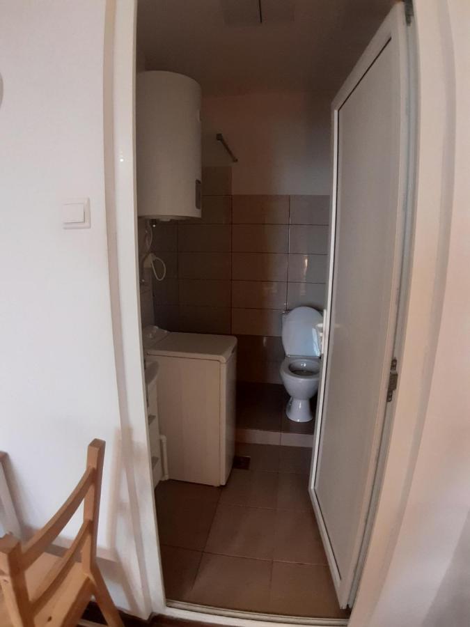 בוקרשט Romantic Calm Apartments Piata Universitate מראה חיצוני תמונה